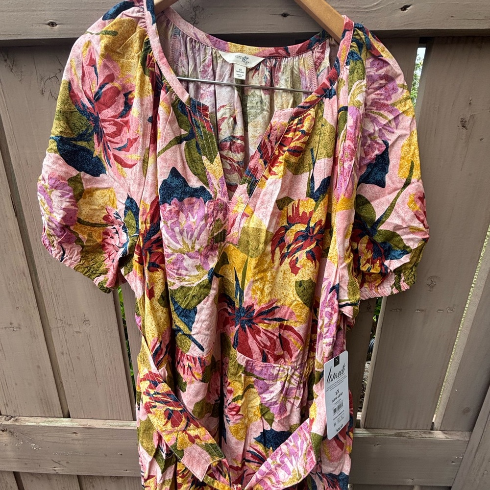 🎉NWT🎉 Floral Pink and Yellow Dress
